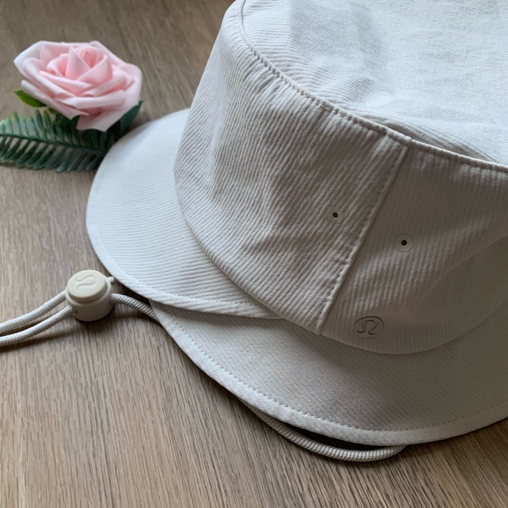 Lululemon Drawstring Bucket Hat - Picture 3 of 15